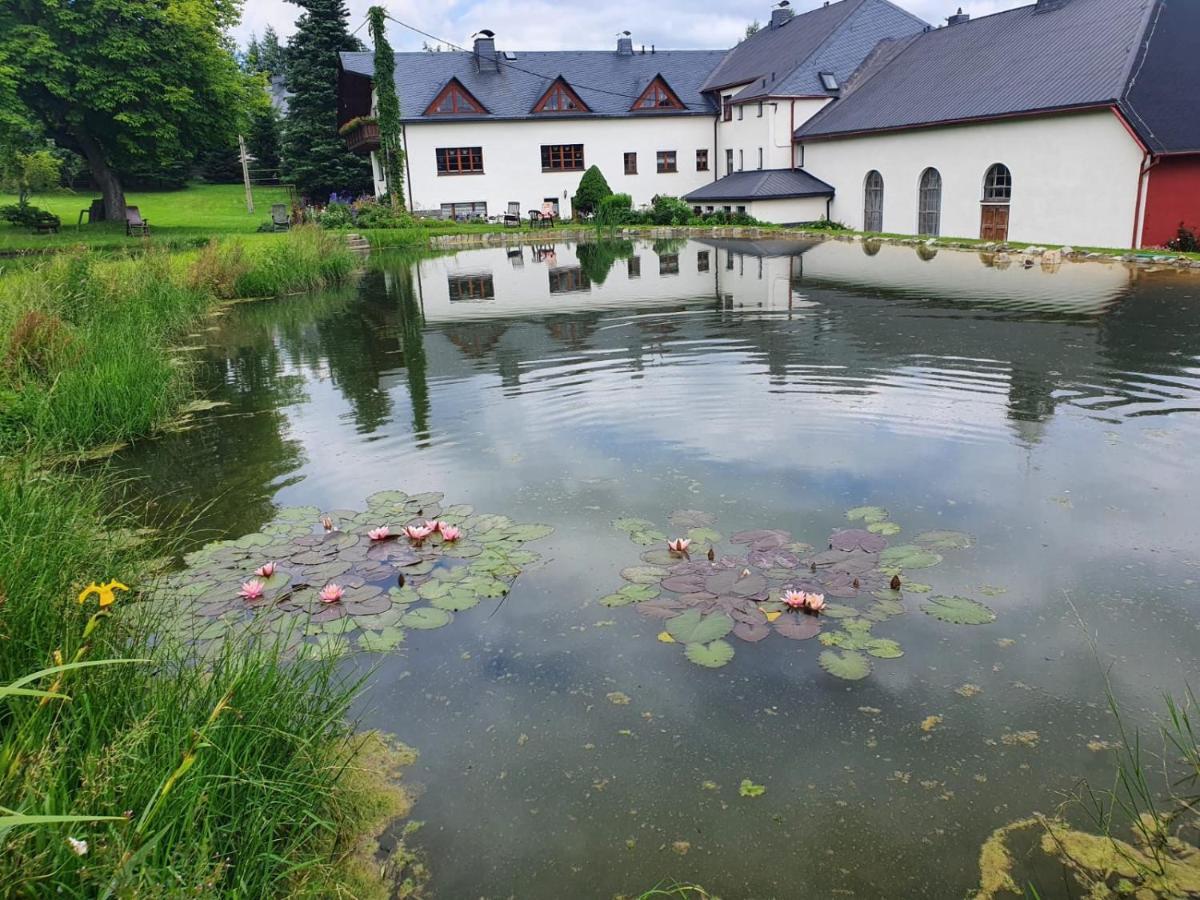 Gasthof-Pension Rotes Haus Oberwiesenthal Buitenkant foto
